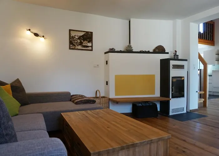 Paulo Apartman Pfunds