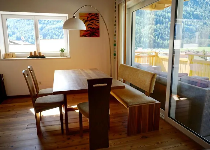 Paulo Apartman Pfunds